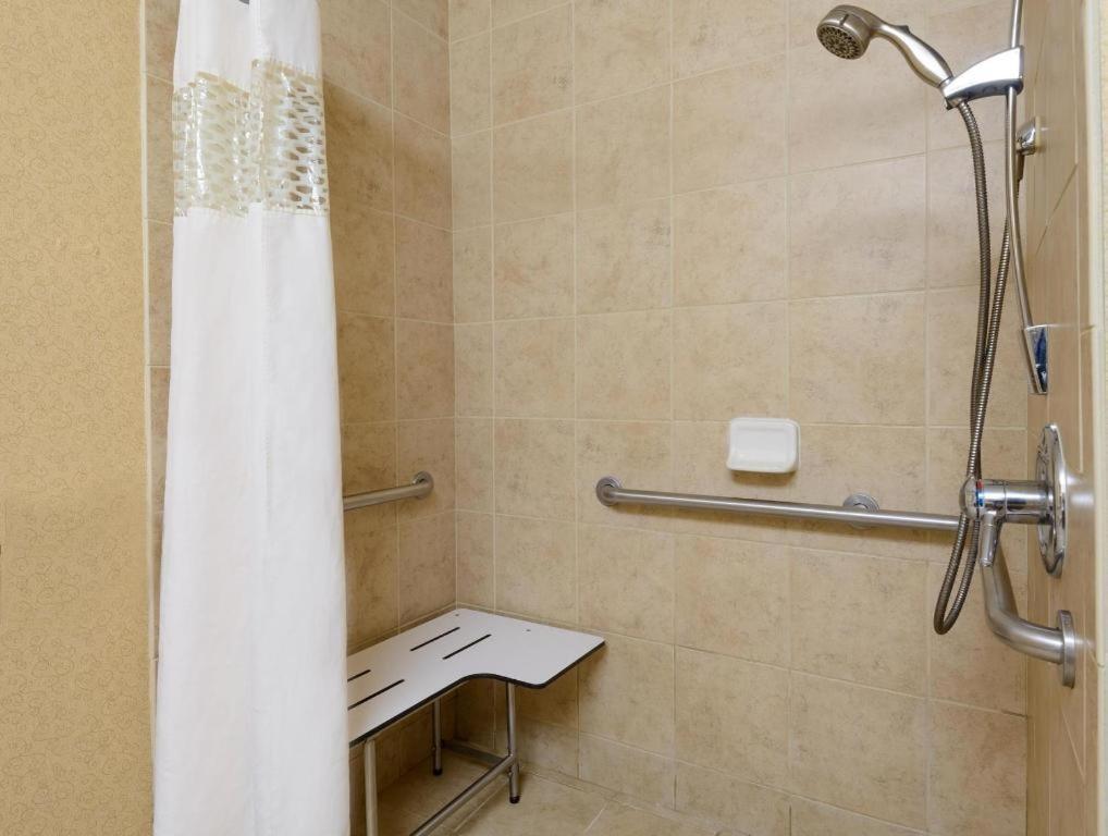 Hampton Inn Mount Vernon Bagian luar foto