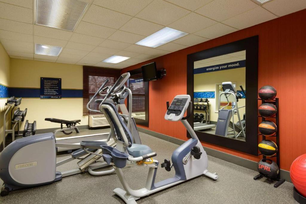 Hampton Inn Mount Vernon Bagian luar foto
